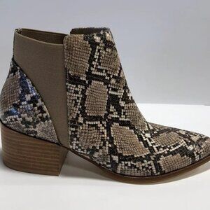Chinese Laundry Womens Finn Bootie Snake Size 9.5 M